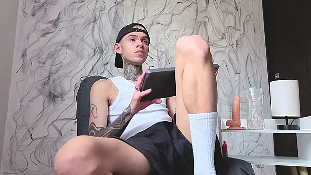 Saturno v online show from 4, 10, 2025