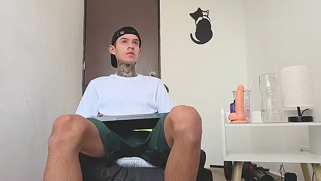 Saturno v online show from 9, 11, 2025