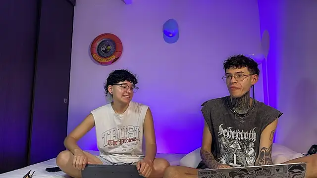 Saturno v online show from 28, 4, 2026