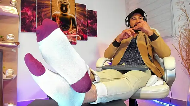 alessandro wye online show from 28, 2, 2025