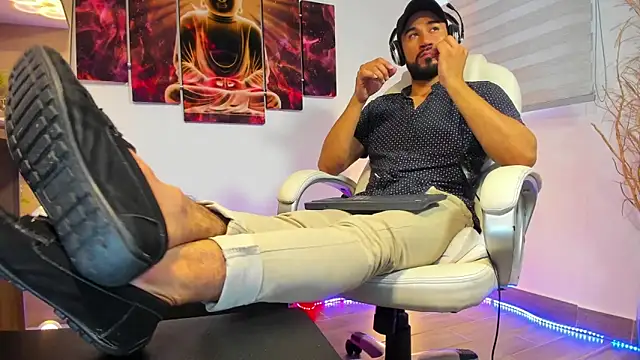 alessandro wye online show from 28, 2, 2025