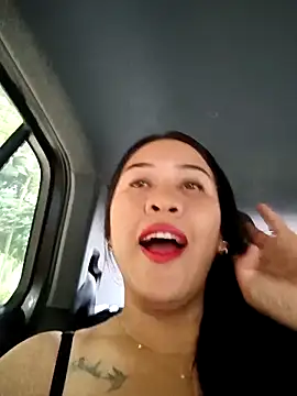 Miia grand online show from 19, 9, 2025