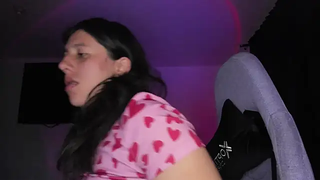 Bunnyy095 online show from 18, 4, 2026