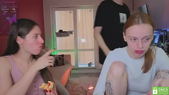 fcjuicy pussy online show from 25, 4, 2026