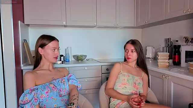 fcjuicy pussy online show from 7, 10, 2025