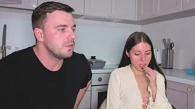 fcjuicy pussy online show from 14, 9, 2025