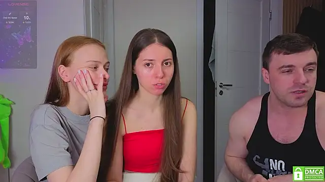 fcjuicy pussy online show from 31, 3, 2026