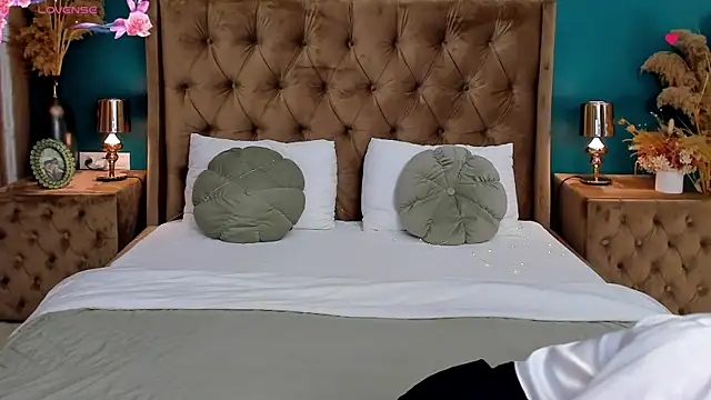 CalyMoon online show from 3, 4, 2026