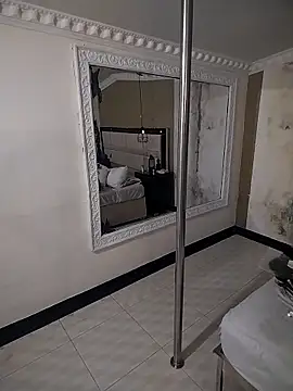 kimCosseyy online show from 25, 3, 2026