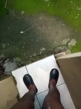 izinjamfee2 online show from 12, 1, 2026