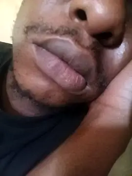 izinjamfee2 online show from 1, 11, 2025