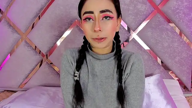 hanna  azumi online show from 28, 2, 2025