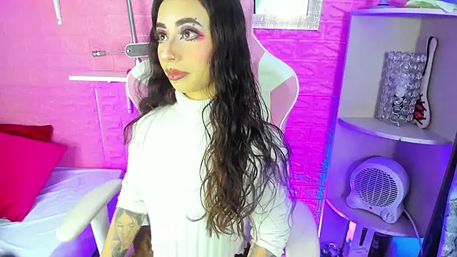 hanna  azumi online show from 18, 12, 2025