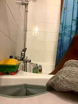 4n4l1zz4m1 online show from 22, 9, 2025