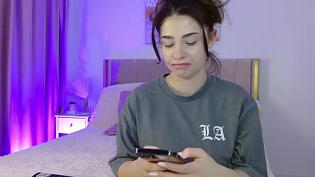 GraceCarther online show from 26, 11, 2025