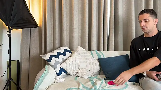 Flying-Dutchmana online show from 15, 9, 2025