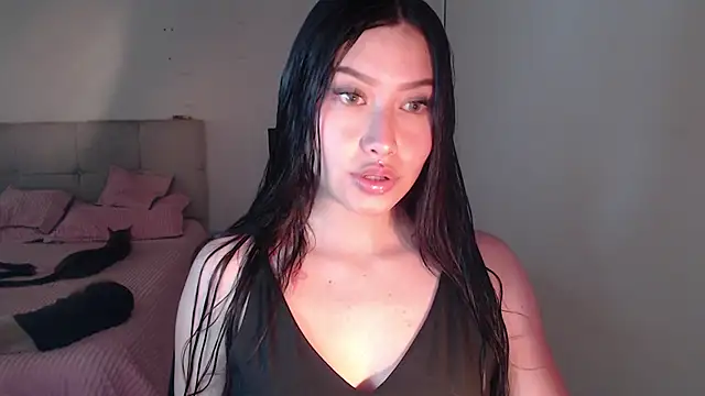 Emilyswan04 online show from 11, 1, 2025