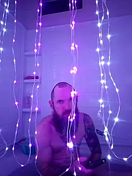 lit702 online show from 23, 12, 2025