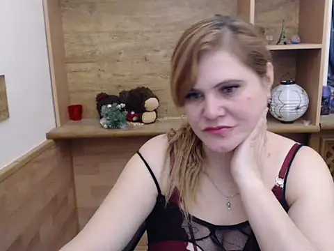 DaniellaKiss online show from 28, 2, 2026