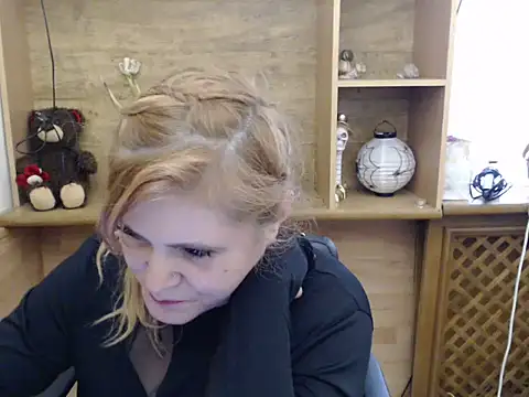 DaniellaKiss online show from 17, 3, 2026