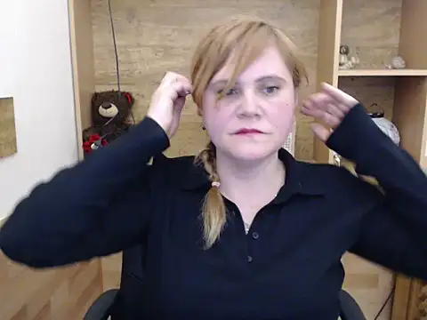 DaniellaKiss online show from 27, 3, 2026