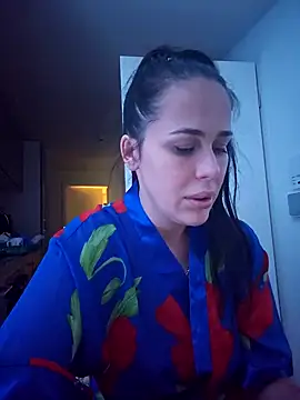 Liilii22 online show from 3, 1, 2025