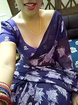 Snapshot of Roja-Telugu777 chatting on 16, 9, 2025 Roja-Telugu777 online show from 16, 9, 2025