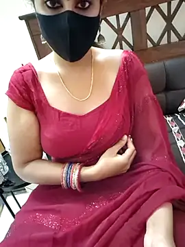 Snapshot of Roja-Telugu777 chatting on 8, 10, 2025 Roja-Telugu777 online show from 8, 10, 2025