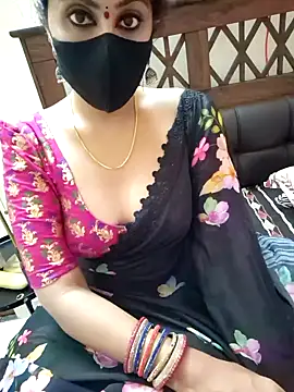 Snapshot of Roja-Telugu777 chatting on 26, 9, 2025 Roja-Telugu777 online show from 26, 9, 2025