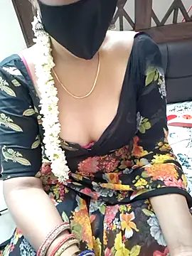 Snapshot of Roja-Telugu777 chatting on 8, 9, 2025 Roja-Telugu777 online show from 8, 9, 2025