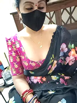 Snapshot of Roja-Telugu777 chatting on 4, 11, 2025 Roja-Telugu777 online show from 4, 11, 2025