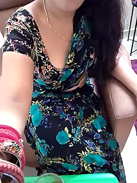 Snapshot of Roja-Telugu777 chatting on 18, 11, 2025 Roja-Telugu777 online show from 18, 11, 2025