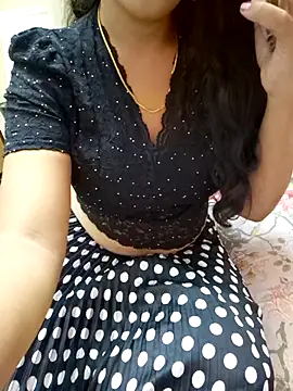 Snapshot of Roja-Telugu777 chatting on 11, 10, 2025 Roja-Telugu777 online show from 11, 10, 2025