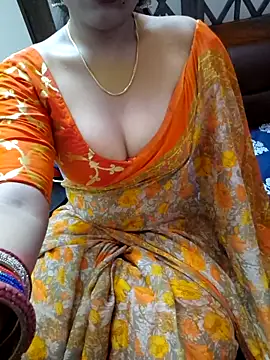 Snapshot of Roja-Telugu777 chatting on 23, 9, 2025 Roja-Telugu777 online show from 23, 9, 2025