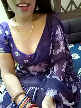 Snapshot of Roja-Telugu777 chatting on 17, 9, 2025 Roja-Telugu777 online show from 17, 9, 2025