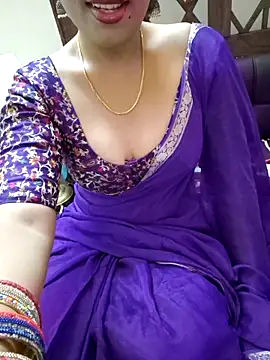 Snapshot of Roja-Telugu777 chatting on 7, 10, 2025 Roja-Telugu777 online show from 7, 10, 2025