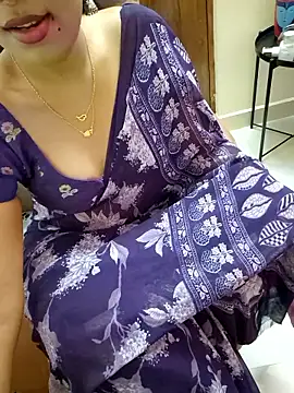 Snapshot of Roja-Telugu777 chatting on 11, 11, 2025 Roja-Telugu777 online show from 11, 11, 2025