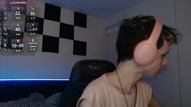 bryamado69 online show from 15, 10, 2025