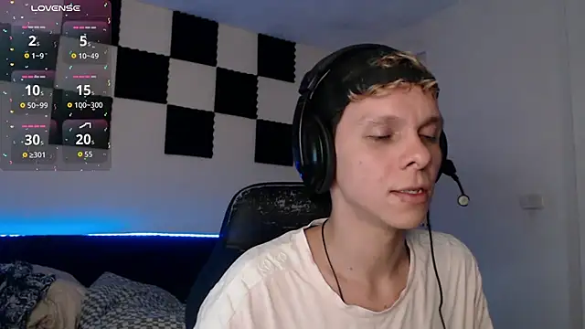 bryamado69 online show from 19, 10, 2025