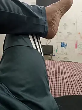 Gururonny07 online show from 8, 3, 2025