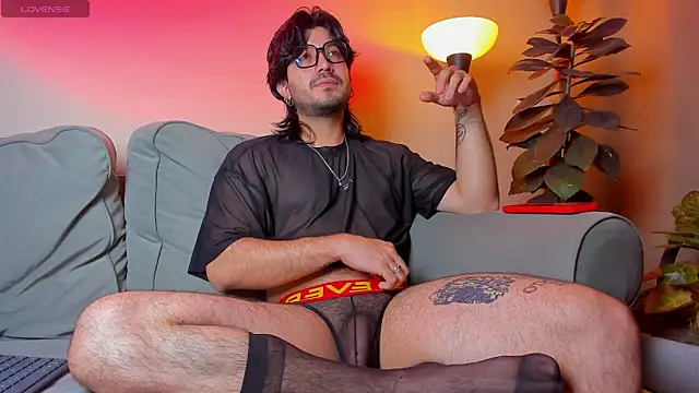 Ackerman Eren  online show from 19, 9, 2025