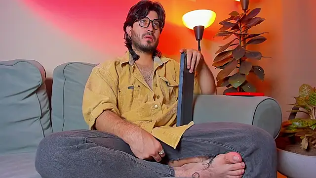 Ackerman Eren  online show from 15, 9, 2025