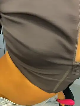 Snapshot of Laura_fernandezII chatting on 18, 2, 2026 Laura fernandezII online show from 18, 2, 2026