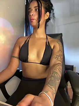 Snapshot of Laura_fernandezII chatting on 16, 3, 2025 Laura fernandezII online show from 16, 3, 2025