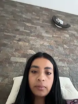 Snapshot of Laura_fernandezII chatting on 30, 11, 2025 Laura fernandezII online show from 30, 11, 2025