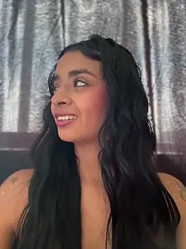 Snapshot of Laura_fernandezII chatting on 11, 3, 2025 Laura fernandezII online show from 11, 3, 2025