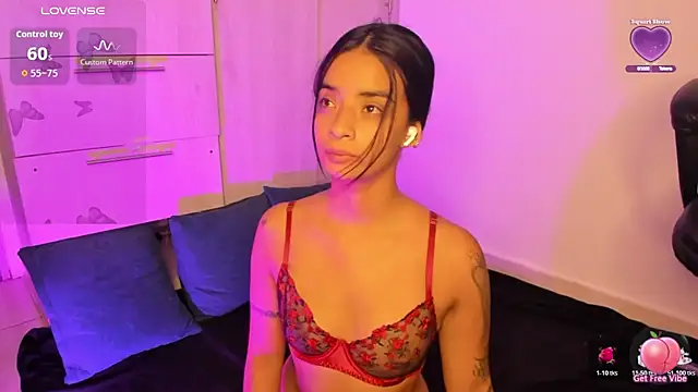 Laura fernandezII online show from 24, 3, 2026