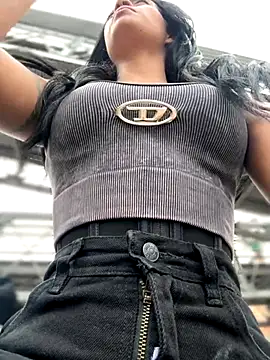 Snapshot of Laura_fernandezII chatting on 24, 9, 2025 Laura fernandezII online show from 24, 9, 2025