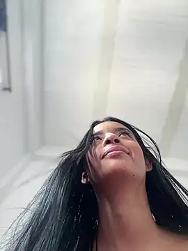 Snapshot of Laura_fernandezII chatting on 19, 3, 2025 Laura fernandezII online show from 19, 3, 2025