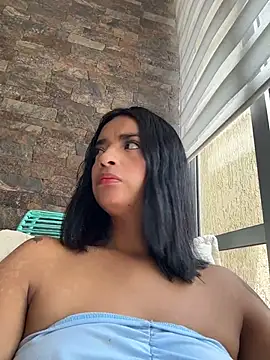 Snapshot of Laura_fernandezII chatting on 1, 3, 2026 Laura fernandezII online show from 1, 3, 2026